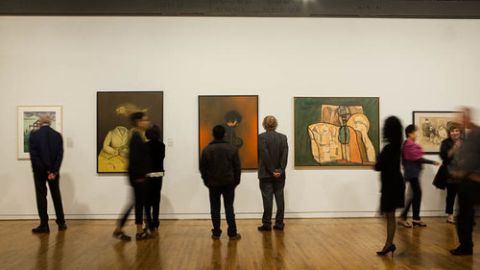 MOLAA es un museo de arte latinoamericano reconocido por sus muestras que ponen en evidencia el talento de artistas radicados en Estados Unidos y México, así como de países de Centroamérica, Suramérica y el Caribe.