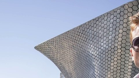 Saúl 'Canelo' Álvarez tiene un nuevo vehículo de lujo.