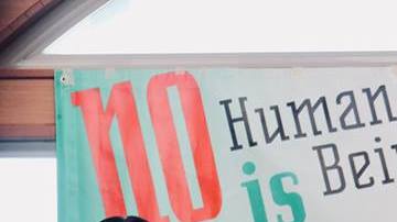 Trabajadores de un mercado coreano en San Diego denuncian una redada de ICE en su centro de trabajo. (Cortesía AFSC San Diego)