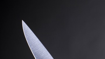 Apuñala a su marido prostitución