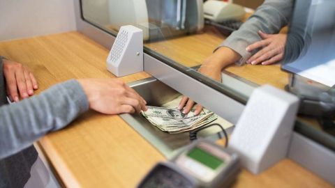 Hay formar fáciles de resolver una controversia con el banco.