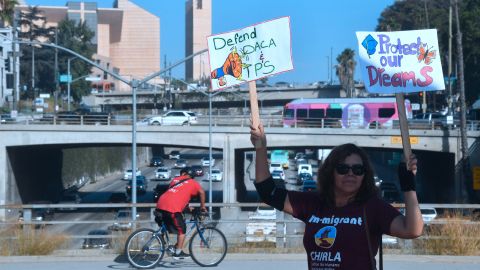 CHIRLA, la mayor organización en California sobre derechos de los inmigrantes, aplaude "a los líderes de la Cámara de Representantes por hacer de HR 6 una de las 10 principales prioridades legislativas en este Congreso".