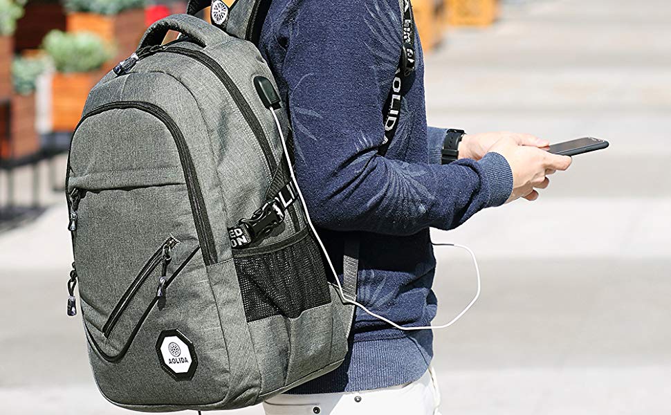 mochila con cable usb