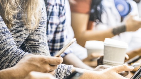 Puedes reducir los costos mensuales de tu celular cambiando a un proveedor de prepago