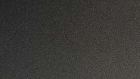 El cura entró al edificio con los bomberos.