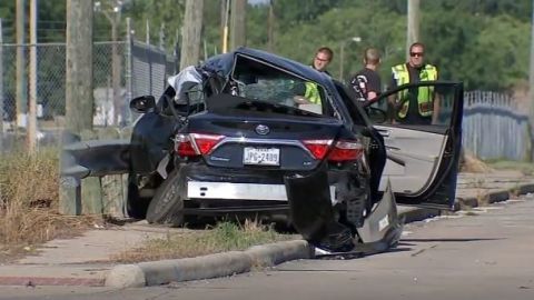 El accidente ocurrió el sábado a eso de las 2:07 p.m. en la intersección de Fallbrook Dr. y TC Jester.