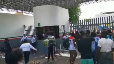 Africanos protestan en Chiapas.