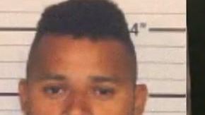 En un ataque de ira, el hombre de origen hondureño atacó brutalmente al menor.