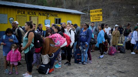 La nueva caravana inició este miércoles su recorrido desde el norte de Honduras.