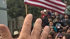 Candidato a la presidencia Beto O’Rourke estuvo en LA el sábado. (TW-Lenore Thomas)