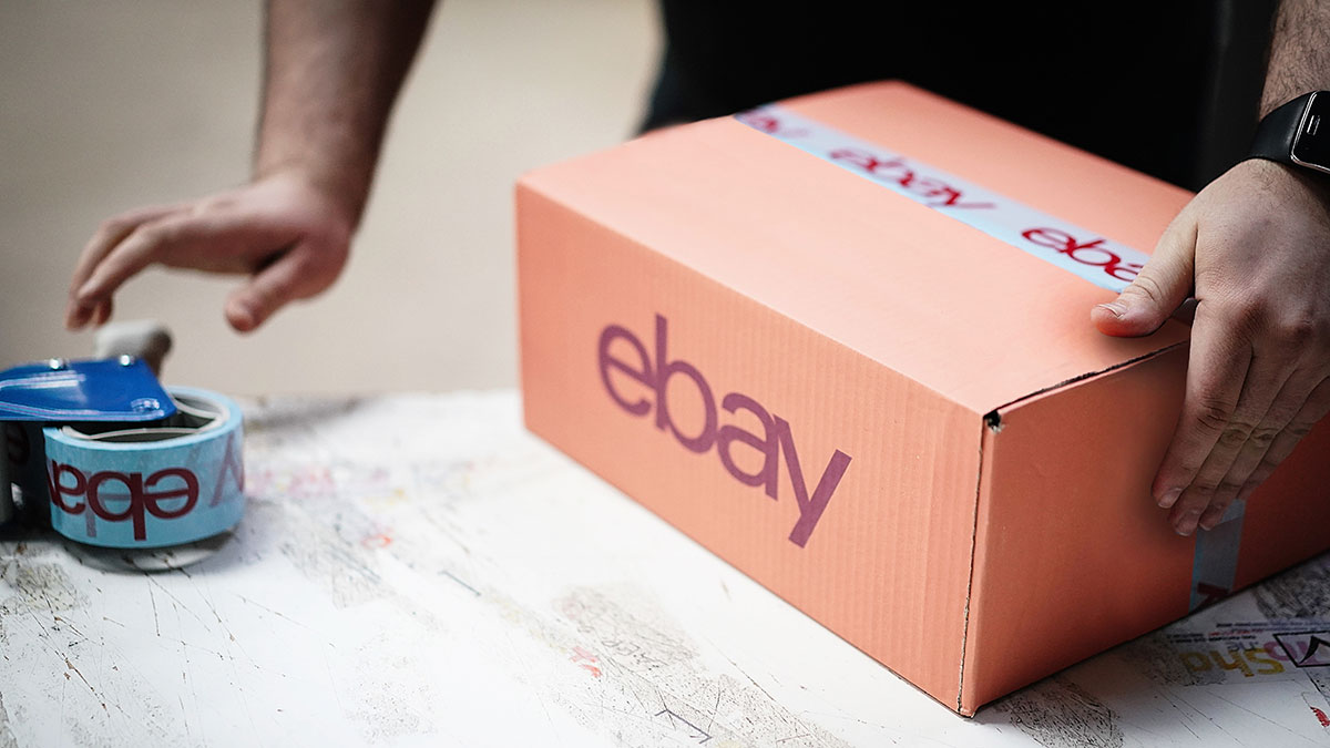 Amazon vs eBay ¿En dónde es mejor vender? La Opinión