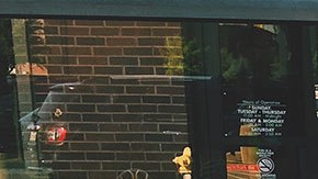 Los sueldos de algunos empleos para jóvenes son mayores al mínimo.