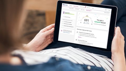 Experian Boost, una nueva forma de mejorar su puntuaje de crédito. (Suministrada)