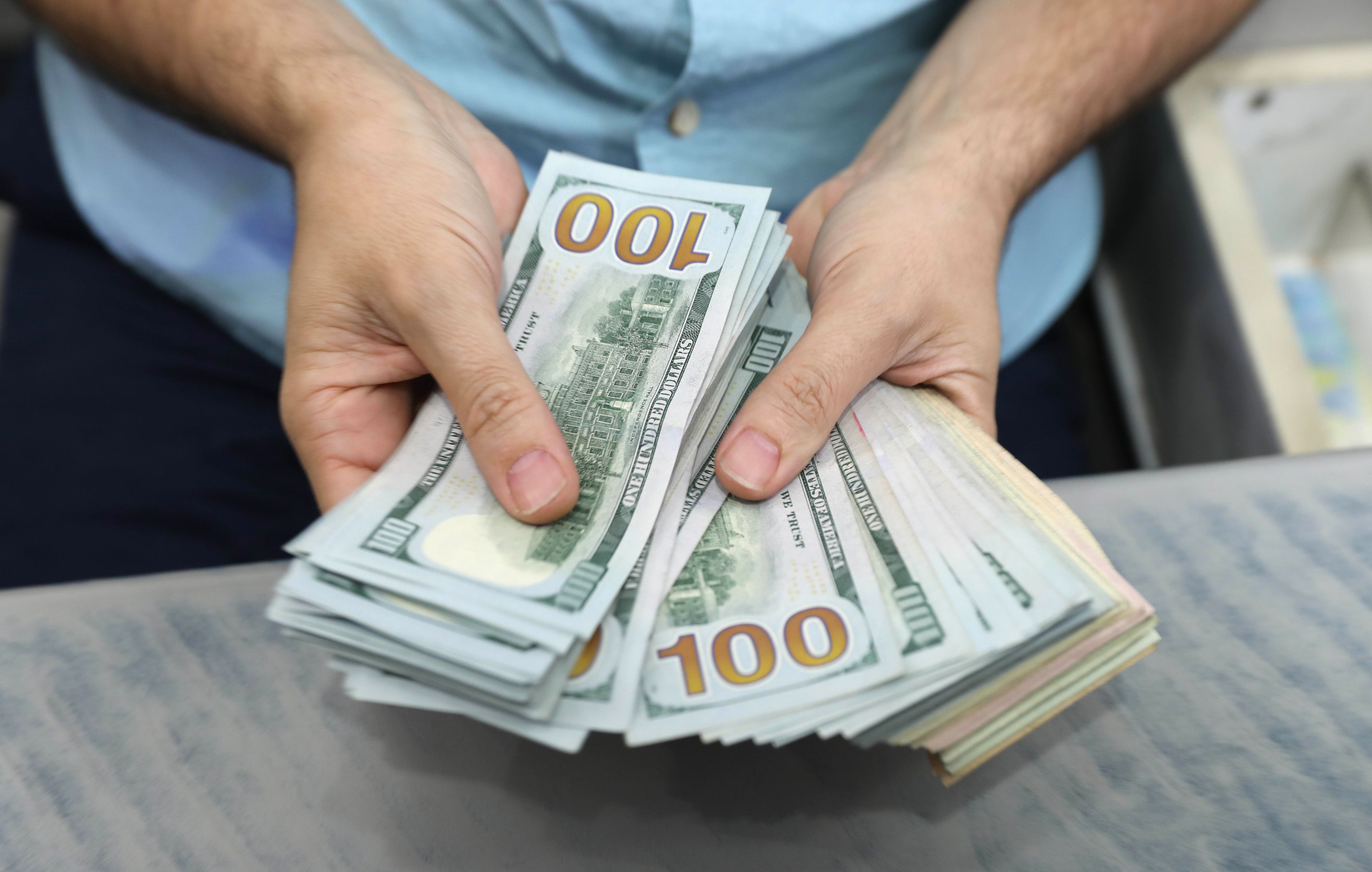 a-cu-nto-est-el-d-lar-en-m-xico-abril-18-de-2019-el-peso-tiene-una