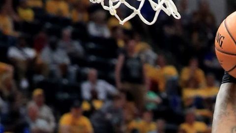 Los Boston Celtics barrieron a Indiana en cuatro juegos y avanzaron a semifinales de conferencia.