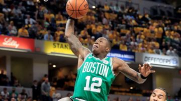 Los Boston Celtics barrieron a Indiana en cuatro juegos y avanzaron a semifinales de conferencia.