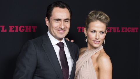 Demián Bichir con Stefanie Sherk en diciembre de 2015.