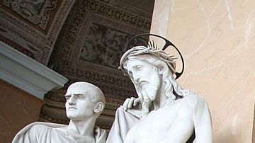 Visitantes y peregrinos visitan la Scala.