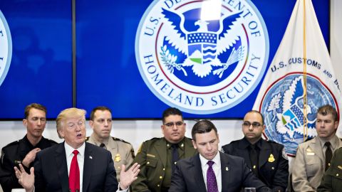 El presidente Trump nombró a Kevin McAleenan como secretario interino de Seguridad Nacional.