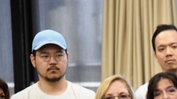 Congresista Jesús ‘Chuy’ García aboga por la expansión del Medicaid en Illinois.