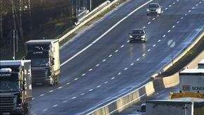 El transporte de mercancías se ha rebajado debido a la caída de las importaciones./Archivo