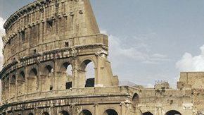 El Coliseo de Roma, punto focal del turismo italiano