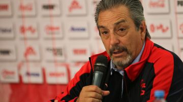 Tomás Boy asumió como técnico de las Chivas del Guadalajara