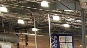 El escritor Randy Jurado (d) estará firmando su libro ‘El Cipitío’ este sábado 27 de abril en Costco-Norwalk desde las 10:00. (Suministrada)