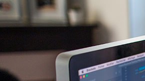 Responde al cuestionario desde tu hogar, ya sea online o por teléfono.