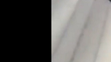 Fue llevado a hospital tras arrojarse de puente