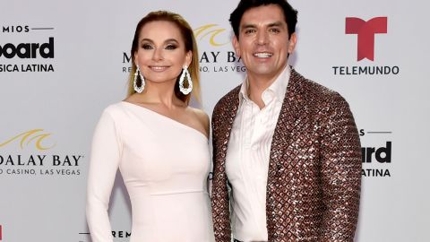 Jorge Salinas y Elizabeth Álvarez
