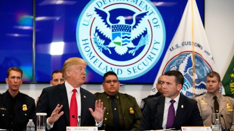 Trump eligió a McAleenan como secretario interino de DHS.