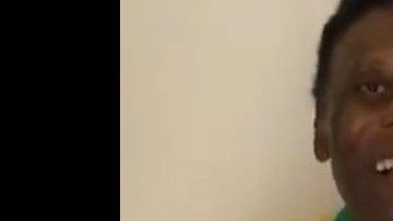 El gran Pelé celebra los 55 años de la triple corona del Santos.