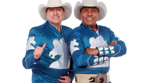 Ramiro Delgado y Lupe Esparza del grupo Bronco