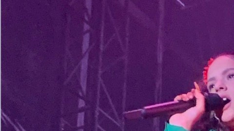 Rosalía actuando en México y reivindicando el aborto legal.