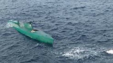 Submarino de narcotraficantes decomisado en costas de Chiapas, México