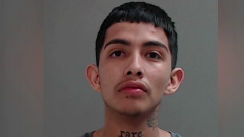 El menor de 17 años usó la aplicación de Lyft del teléfono de su hermana