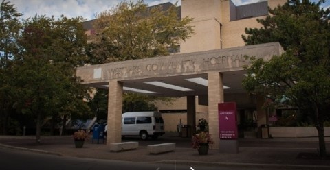 La compañía Pipeline Health con sede en California dijo que el Westlake Hospital de 225 camas está perdiendo aproximadamente $ 2 millones al mes