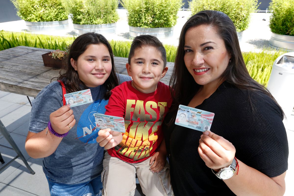 05/30/19/LOS ANGELES/Irene Munoz Renteria with her children Joaquin Padilla Munoz and Arianna Padilla Munoz. (Aurelia Ventura/La Opinion)