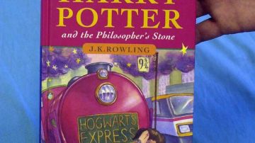 El ejemplar de Harry Potter que saldrá a subasta el jueves.