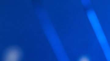 Co-fundador de Facebook ataca a Mark Zuckerberg