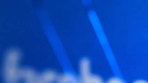 Co-fundador de Facebook ataca a Mark Zuckerberg