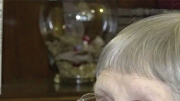 Abuela de 104 años toma coca light todos los días.