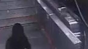 El pequeño llevaba una nota desgarradora en uno de sus bolsillos.