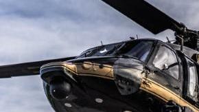 Un helicóptero de CBP salió en su búsqueda y lo rescató.