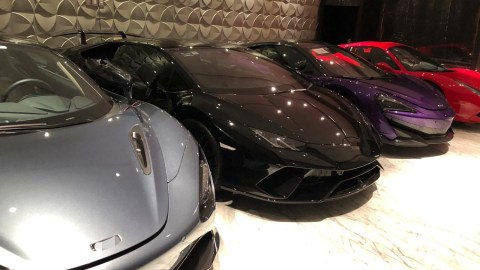 Hallan 27 autos de lujo procedentes de una banda de hackers en México