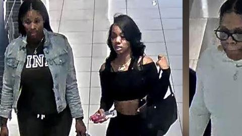 Por información que permita su captura se están ofreciendo $5,000 de recompensa. Crime Stoppers : 713-222-TIPS.