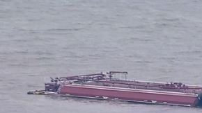 Los primeros reportes por parte del Puerto de Houston indican que no hay personas heridas.