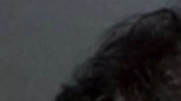 El departamento de Policía de Los Ángeles identificó a los presuntos ocupantes de la camioneta como Christian Mario Camarena Ramirez (izq) y Alejandro Nuño Coronado (der).