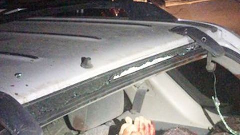 5 "encajuelados" y 2 policías heridos deja brutal pugna de narcos en Coahuila